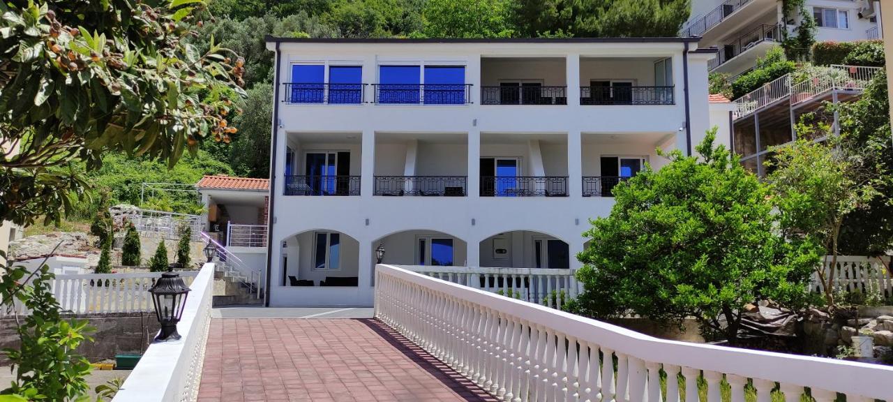 Zoran Apartments Sveti Stefan Exterior photo